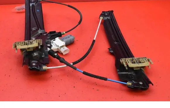 BMW 5 F10 F11 Front door window regulator with motor 7248171