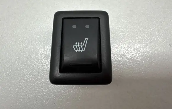 Chrysler Pacifica Seat heating switch 5SC04TRMAA