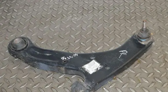 Suzuki Grand Vitara II Front lower control arm/wishbone