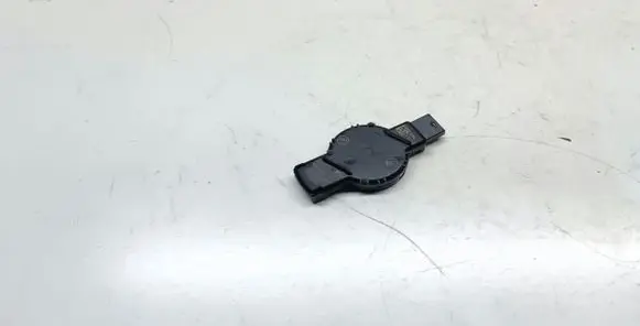 BMW 5 F10 F11 Rain sensor 6832977