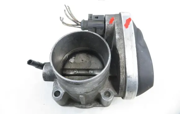 Renault Scenic II - Grand scenic II Throttle body valve 8200171134B 8200190230