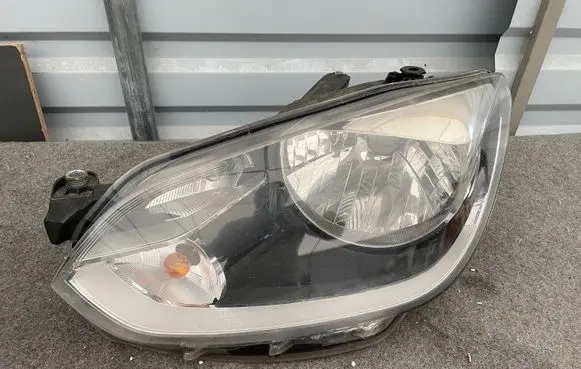 Volkswagen Up Headlight/headlamp