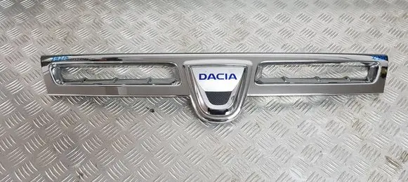 Dacia Duster Front grill 620780003R