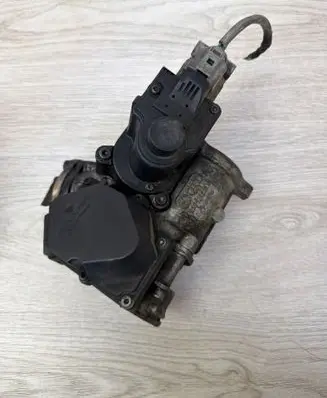 Volkswagen PASSAT B6 Throttle valve 03G128063G A2C53249824 2802081533