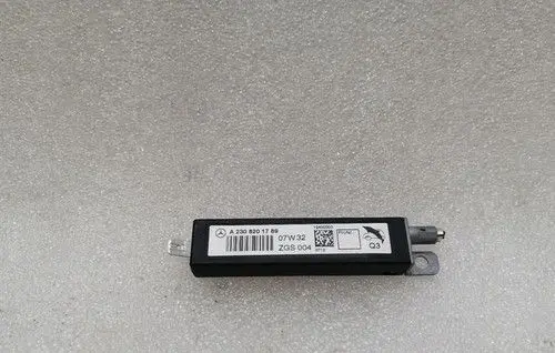 Mercedes-Benz SL R230 Aerial antenna switch A2308201789