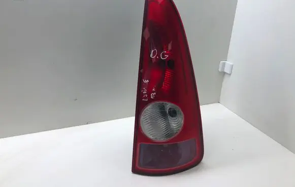 Renault Espace - Grand espace IV Rear/tail lights 8200027152