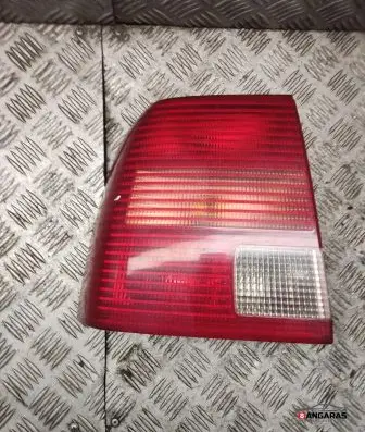 Volkswagen PASSAT B5 Rear/tail lights 3b5945095f