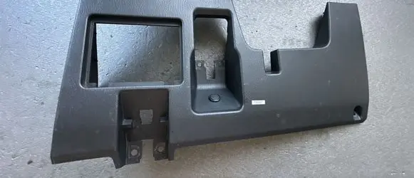 Nissan Patrol Y61 Dashboard lower bottom trim panel 68106VD300