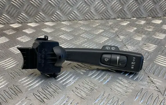 Volvo V50 Wiper control stalk 17D770