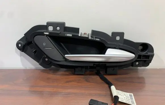 Alfa Romeo Stelvio Rear door interior handle 160006691 6174031BLK 01561155410