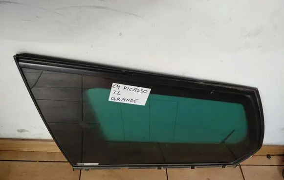 Citroen C4 Grand Picasso Rear side window DOT618M501110AS3 E000233 43R00366