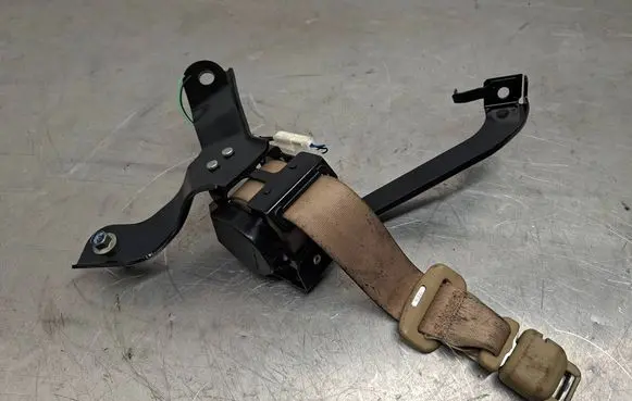 Honda CR-V Middle seatbelt (rear) 82480SWWG0 6080270A
