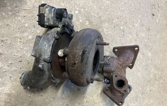 Jeep Grand Cherokee (WK) Turbo 7576080001 JEO08343F
