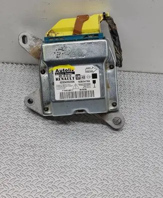 Opel Vivaro Airbag control unit/module 8200435339A 93854786 605488300