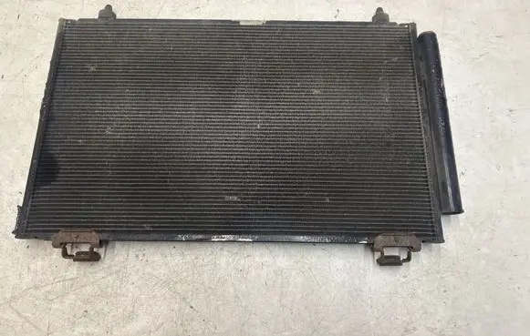 Toyota Corolla Verso AR10 A/C cooling radiator (condenser)