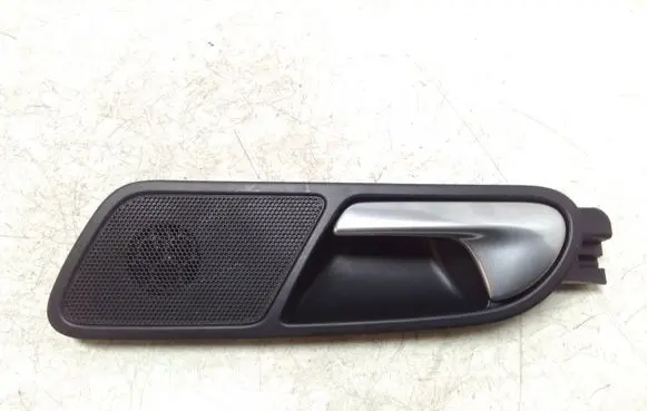 Volkswagen Tiguan Rear door interior handle 5N0839113 5N0035411