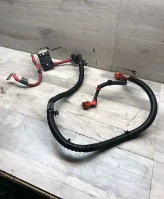 Land Rover Discovery 4 - LR4 Positive cable (battery) AH2214310EF 301118400