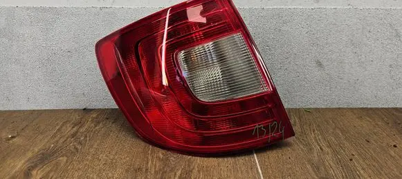 Skoda Superb B6 (3T) Rear/tail lights 3T9945095