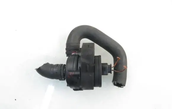 Mercedes-Benz CLA C117 X117 W117 Electric auxiliary coolant/water pump 3130591163