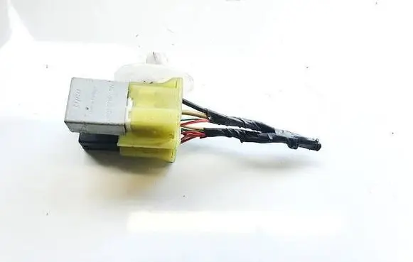 Toyota Avensis T250 Fuse box set 9008087019 90080-87019