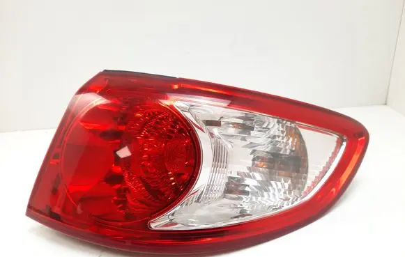 Hyundai Santa Fe Rear/tail lights 924022B000