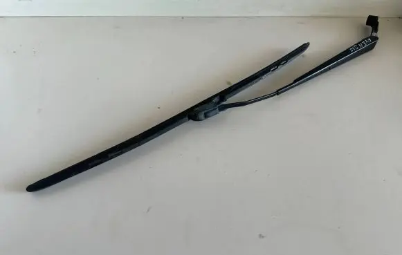 Toyota Avensis T250 Windshield/front glass wiper blade 6597