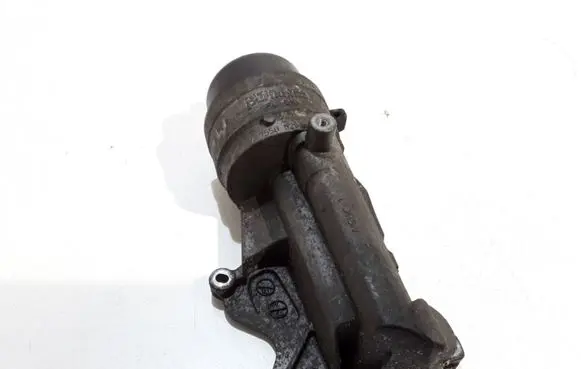 Mini One - Cooper Coupe R56 Oil filter mounting bracket 755852180