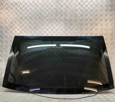 BMW 8 G14 Rear windscreen/windshield window 7444761