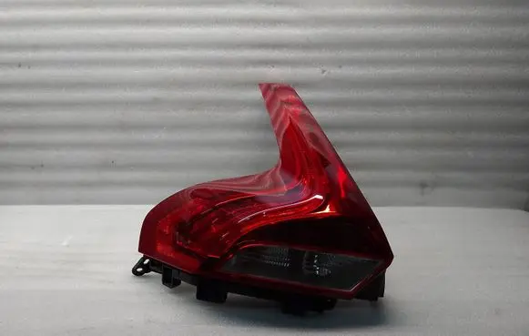 Volvo V40 Rear/tail lights 31395844 V0LVVY555S