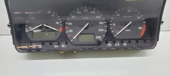 Volkswagen PASSAT B4 Speedometer (instrument cluster) 3A0919033 6160594240