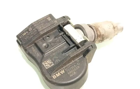 BMW 5 F10 F11 Tire pressure sensor 6855539 70735510