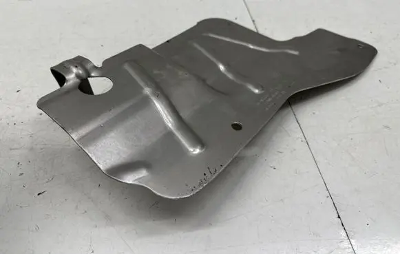 BMW X7 G07 Other under body part 9477796