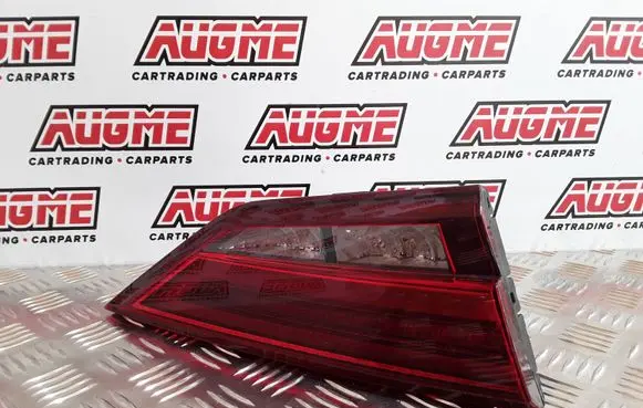 Audi A3 S3 8V Tailgate rear/tail lights 8V5945093F 81710102 8V5945093