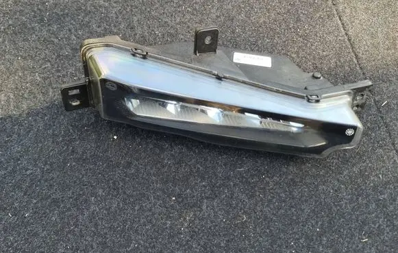 BMW X3 G01 Front fog light 9492772 1NB01281006