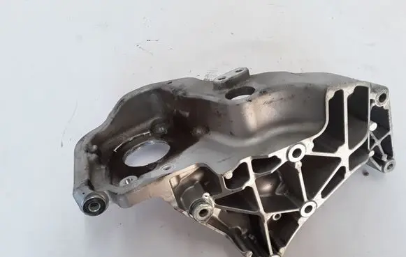Volvo S90, V90 Fuel pump bracket 31480996