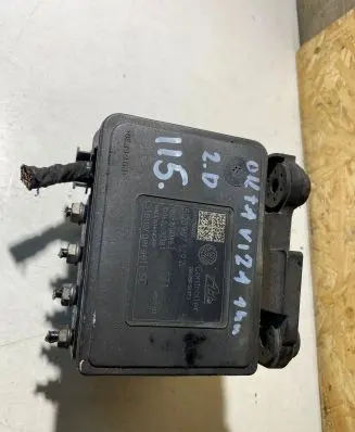 Skoda Octavia Mk3 (5E) ABS Pump 5Q0907379A 28515054373 10062232381