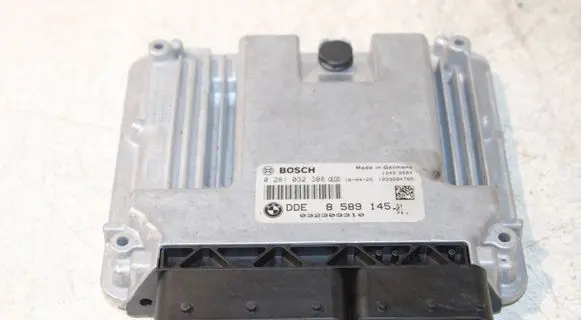 BMW 1 F20 F21 Engine control unit/module 8589145 0281032308