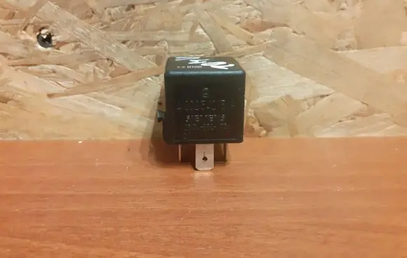 Mercedes-Benz S W220 Other relay A0025421319 1402