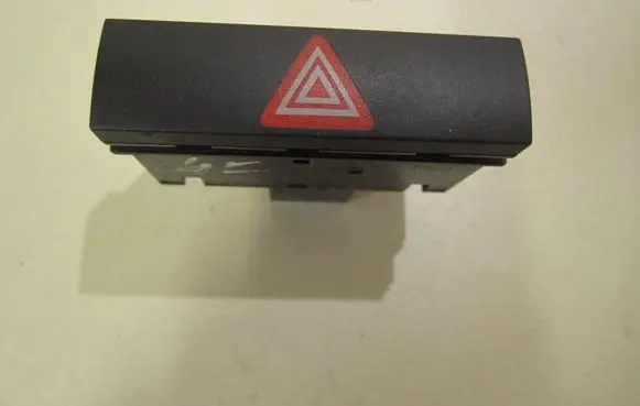 Audi A6 S6 C6 4F Hazard light switch 4F0941509