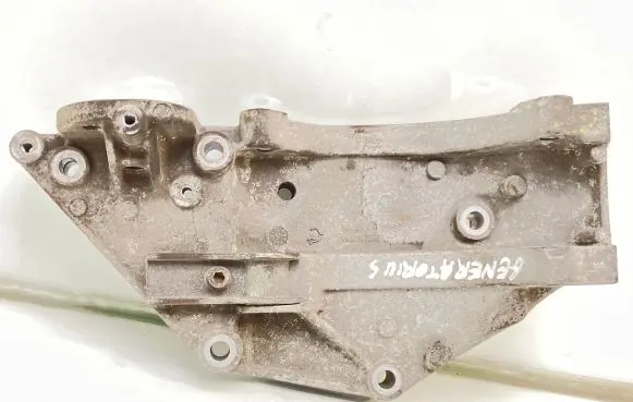 Ford Kuga I Generator/alternator bracket 9682367380