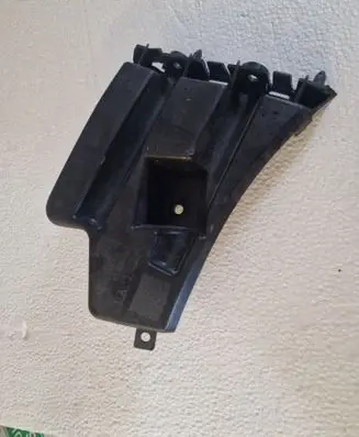 Volvo S60 Front bumper mounting bracket 30796625