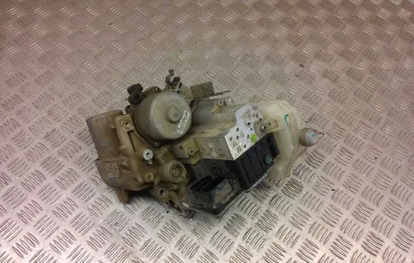Suzuki SX4 S-Cross ABS Pump 2310058TH0