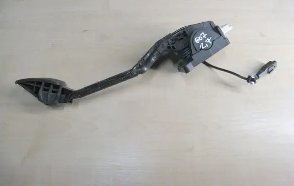 Peugeot 607 Accelerator throttle pedal 9651510780
