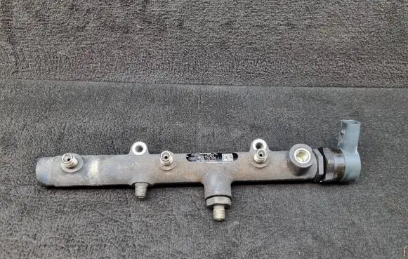 Audi A6 S6 C6 4F Fuel main line pipe 059130090J 057130764B