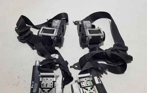 Mercedes-Benz ML W164 Front seatbelt 1648600485GGG A1648600485 1648600385