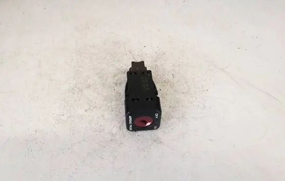 Passenger airbag on/off switch