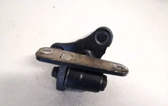 Mercedes-Benz C AMG W204 Front door upper hinge