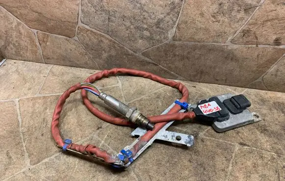 BMW X5 F15 Lambda probe sensor 8589846