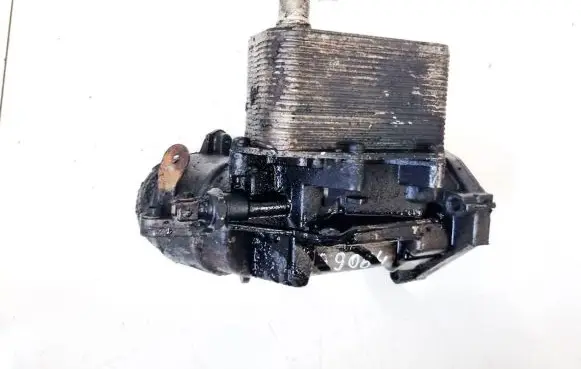 Engine oil radiator