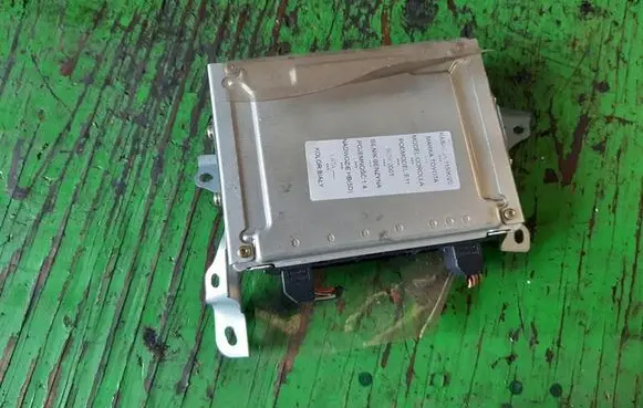 Toyota Corolla E110 Engine control unit/module ECU 0261206229